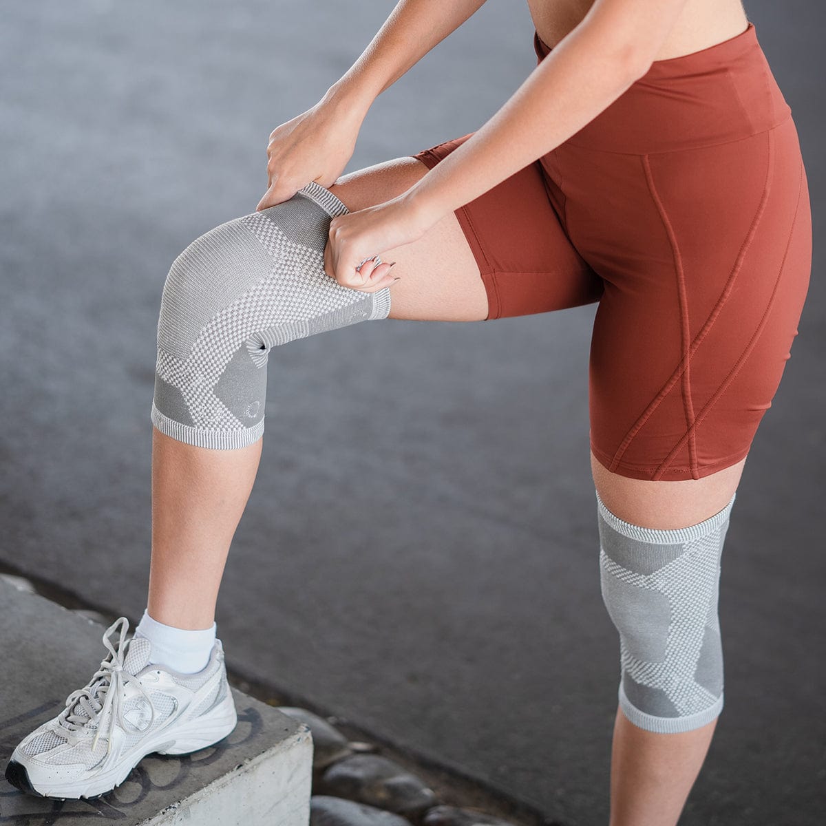 Magnetic Therapy Knee Compression Sleeves Pair Sports Support Brace Gear